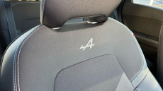 Renault Symbioz 1.6 E-Tech FHEV 145 Iconic Esprit Alpine 5dr Auto Hybrid Estate